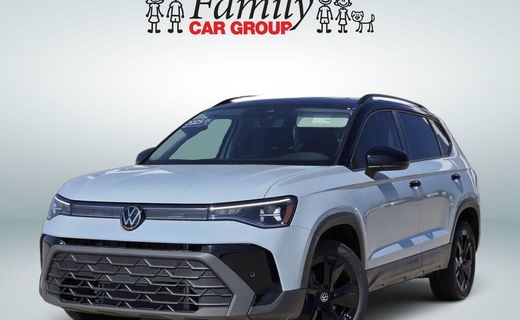 2025 Volkswagen Taos SE Black