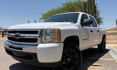 2011 Chevrolet Silverado LS