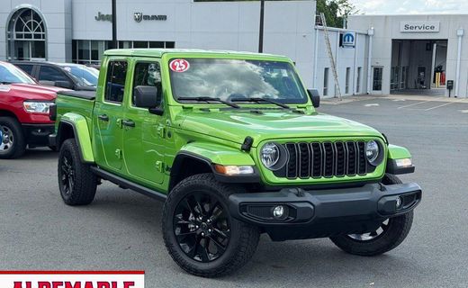 2025 Jeep Gladiator Sport