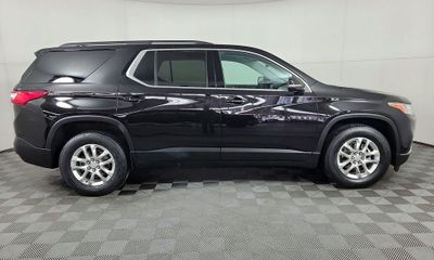 2021 Chevrolet Traverse LT