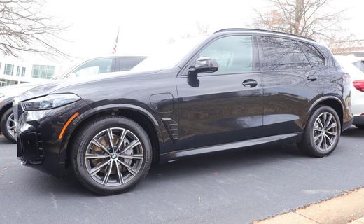 2026 BMW X5 XDRIVE50E