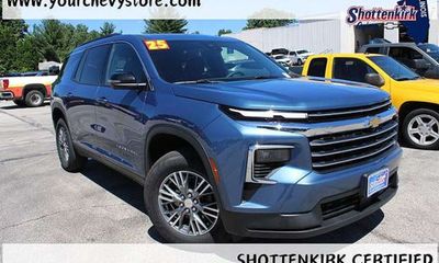 2025 Chevrolet Traverse LT