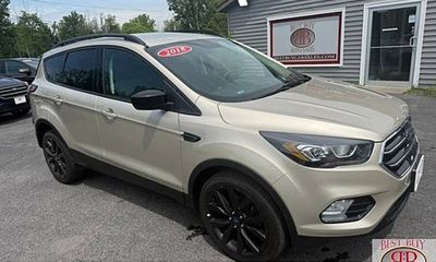 2018 Ford Escape SE