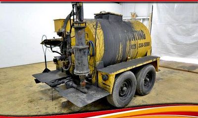 2018 Bobcat Compact Excavator Crack Sealer