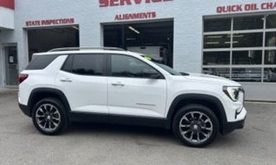 2023 GMC Terrain SLE