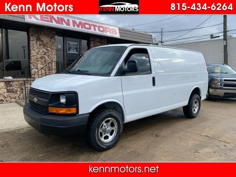 2015 Chevrolet Express — a typically priced live listing