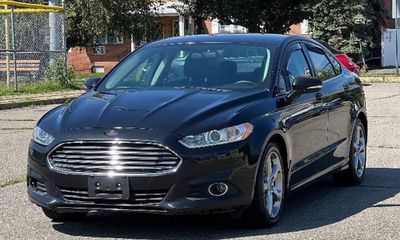 2014 Ford Fusion SE