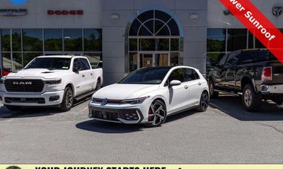 2025 Volkswagen GTI SE