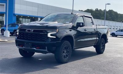 2023 Chevrolet Silverado ZR2