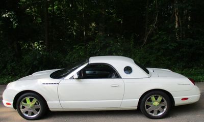 2002 Ford Thunderbird Base