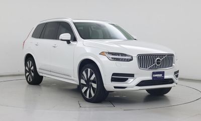 2024 Volvo XC90 Plus Bright