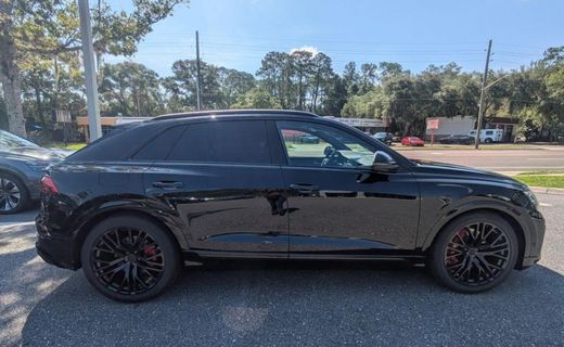 2026 Audi SQ8 Quattro Prestige