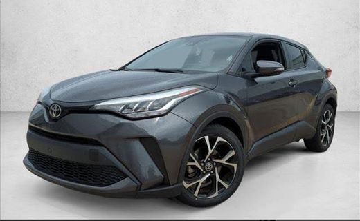 2022 Toyota C-HR XLE