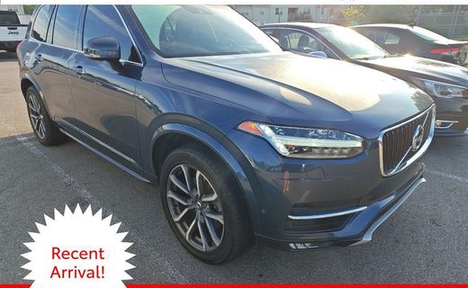 2019 Volvo XC90 Momentum