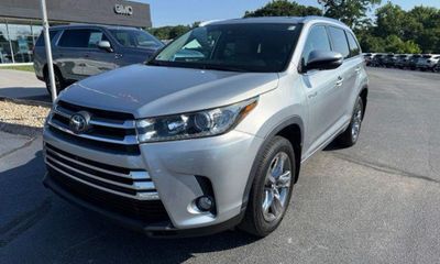 2018 Toyota Highlander LTD Platinum Hybrid