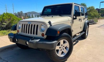2011 Jeep Wrangler Unlimited X