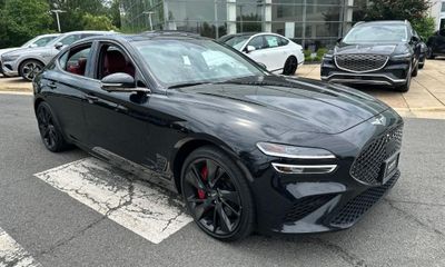 2023 Genesis G70 3 3T Sport