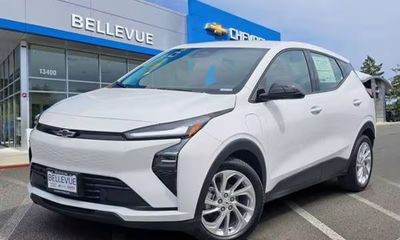 2027 Chevrolet Bolt LT