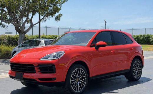 2021 Porsche Cayenne Base