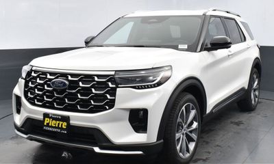 2025 Ford Explorer Platinum