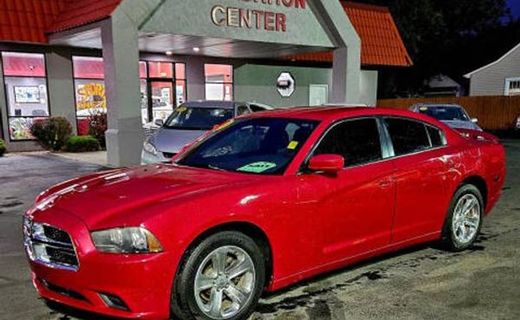 2013 Dodge Charger SE