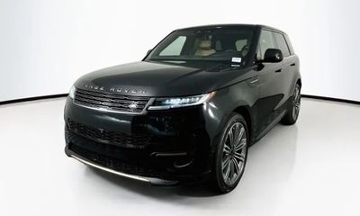 2026 Land Rover Range Sport P400 Dynamic SE
