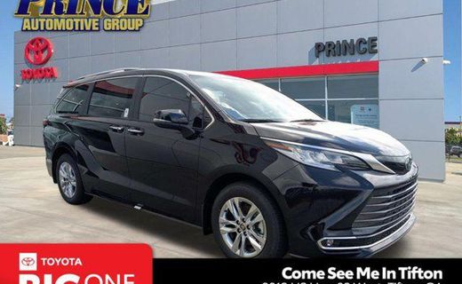 2026 Toyota Sienna Limited