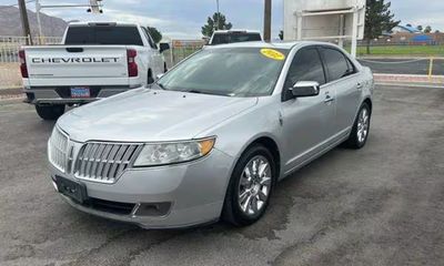 2012 Lincoln MKZ Base