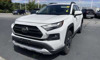 2024 Toyota RAV4 Adventure