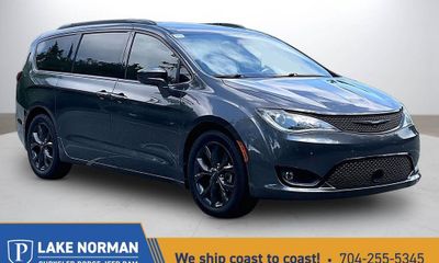 2020 Chrysler Pacifica Touring L Plus