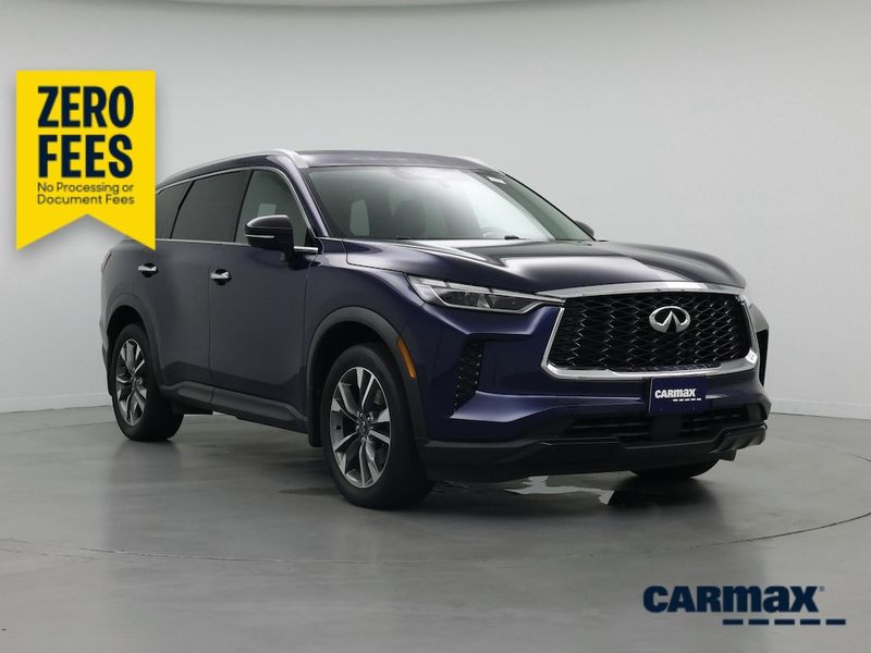 2023 Infiniti QX60 — a typically priced live listing