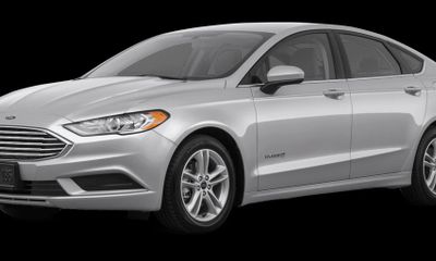 2018 Ford Fusion S Hybrid