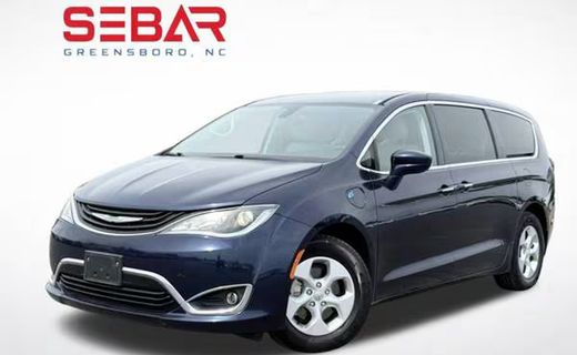 2018 Chrysler Pacifica Touring Plus