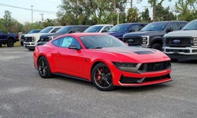 2026 Ford Mustang Dark Horse