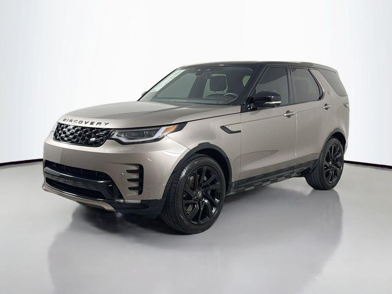 2025 Land Rover Discovery — a typically priced live listing