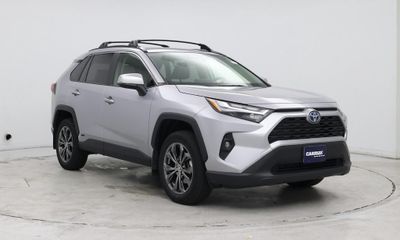 2023 Toyota RAV4 XLE Premium