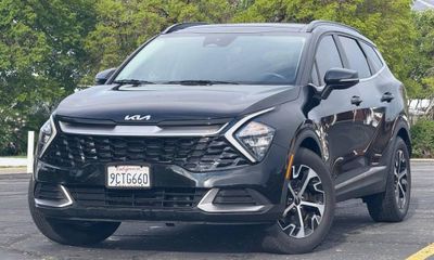 2023 Kia Sportage EX