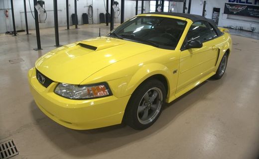 2001 Ford Mustang GT