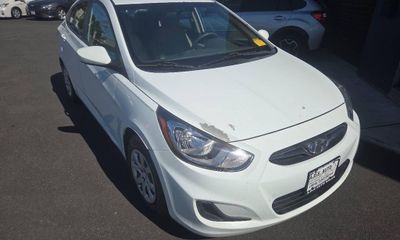 2013 Hyundai Accent