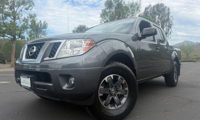 2017 Nissan Frontier SV