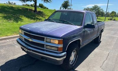 1998 Chevrolet GMT-400
