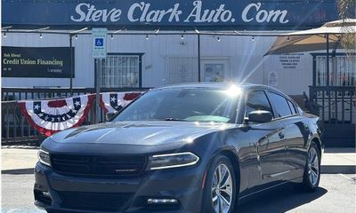 2016 Dodge Charger SXT