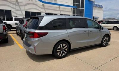 2025 Honda Odyssey EX