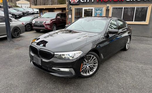 2018 BMW 530E