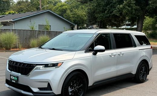2023 Kia Carnival