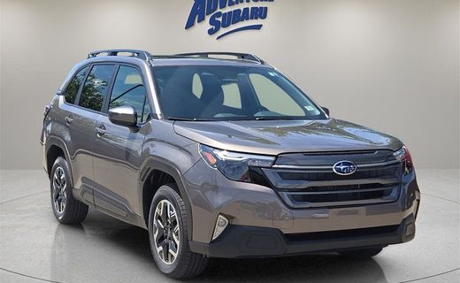 2025 Subaru Forester Premium Base