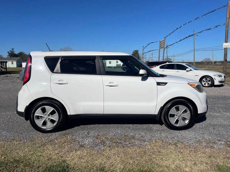 2014 Kia Soul — a typically priced live listing