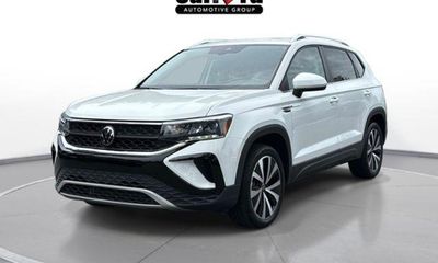 2023 Volkswagen Taos SE W Sunroof