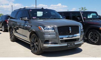 2022 Lincoln Navigator L BL