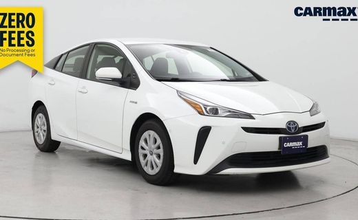 2022 Toyota Prius LE